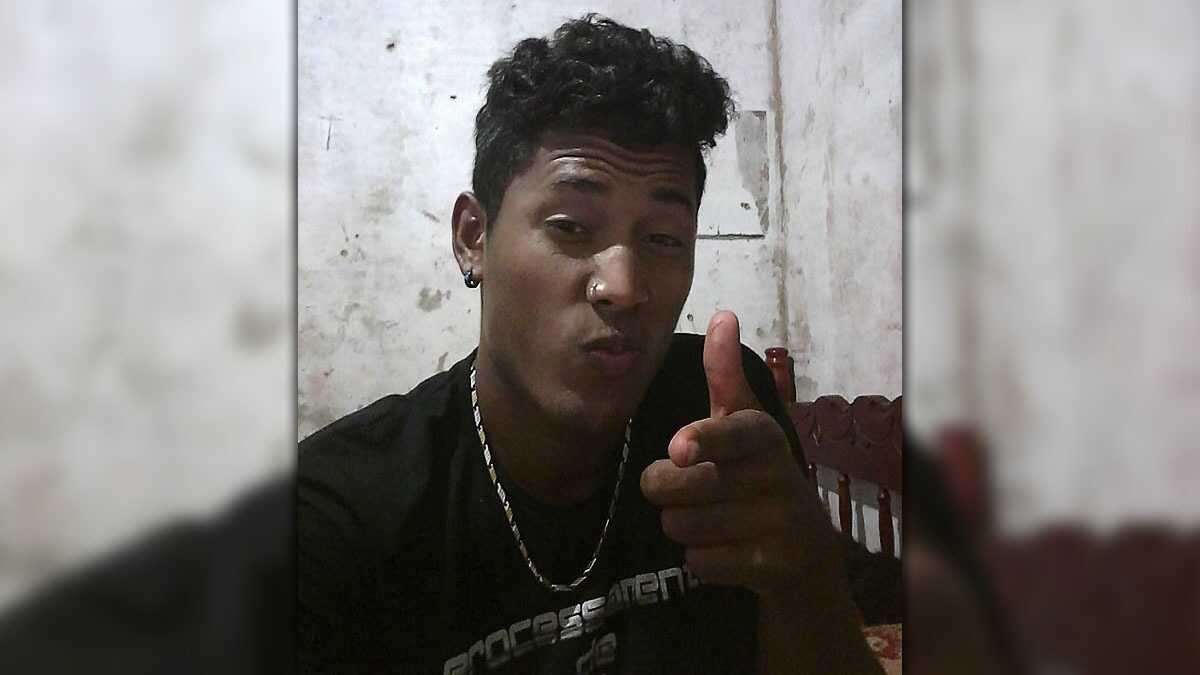 Irm O De Morto Pelo Choque Suspeito De Executar Jovem No Campo Alto