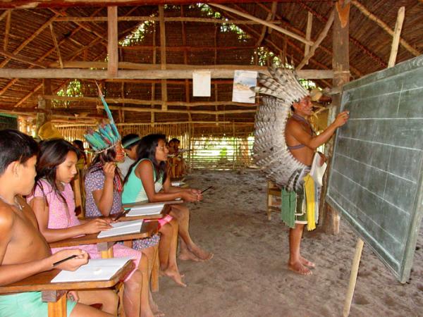 Lideran As Ind Genas Pedem Ao Mec Mais Recursos Para Educa O Nas