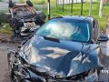 Corolla rodou na pista e parou na faixa contr&aacute;ria.