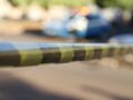 O homem foi contido por familiares antes da chegada da pol&iacute;cia.
