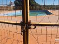 Aulas no bairro Aero Rancho foram interrompidas em outubro, tiveram breve retorno em fevereiro e seguem sem previs&atilde;o de volta.