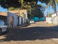 Ele revelou que estava sendo amea&ccedil;ado por causa de d&iacute;vida relacionada &agrave;s drogas e foi aconselhado a deixar o bairro.