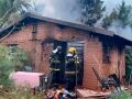 As equipes do Corpo de Bombeiros foram acionadas por volta das 5h da manh&atilde; para atender o caso.