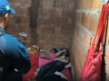 V&iacute;tima estava trancada no quarto com o suspeito, que se recusava a abrir a porta.