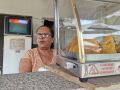 'Gosto de conversar com as pessoas', afirma Lourdes.