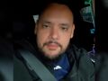 Trabalhador relata dificuldades para rodar nas ruas alagadas e diz que passageiros recusam acr&eacute;scimos de R$ 3 a R$ 5 nas corridas.