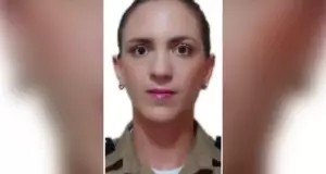 A capit&atilde; da PMMG Michelle Le&atilde;o Azevedo foi levada morta pelo marido a hospital. Sargento est&aacute; preso