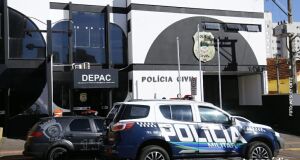 O autor do crime realizou a a&ccedil;&atilde;o de forma r&aacute;pida; o marido da v&iacute;tima tentou perseguir o suspeito 