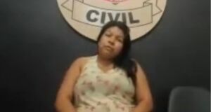 Solange Romeiro detalhou ter tomado a faca do companheiro Ludimar Pereira Mello antes do crime