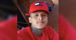 Kayke Juliano dos Santos Theot&ocirc;nio foi atingido por um golpe de faca durante uma briga de bar na regi&atilde;o central da cidade