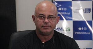 Hoffman D'&Aacute;vila chefiava delegacia especializada e passou por audi&ecirc;ncia de cust&oacute;dia ap&oacute;s ser alvo da Opera&ccedil;&atilde;o Infiltrados