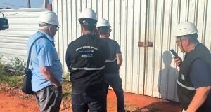 A equipe chegou ao local para acompanhar o trabalho da Pol&iacute;cia Civil e Per&iacute;cia T&eacute;cnica