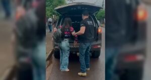 Ela e outros integrantes se passavam por membros de fac&ccedil;&otilde;es criminosas para cometer os crimes