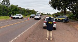 Opera&ccedil;&atilde;o come&ccedil;a na sexta-feira (30) e segue at&eacute; segunda-feira (2); policiais v&atilde;o fiscalizar excesso de velocidade, ultrapassagens proibidas e motoristas embriagados