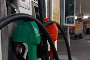 2ª alta em novembro: preço da gasolina sobre 4% nesta quinta-feira