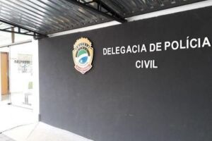 Mãe chama polícia para o filho foragido que traficava drogas em casa no Zé Pereira
