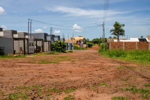 Dinheiro da Sudeco vai ser investido em asfalto para quatro bairros em Campo Grande