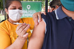 Promotores paulistas querem furar a fila da vacinação