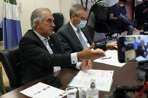Reinaldo garante continuar parceria com prefeituras e concluir obras em MS