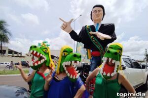 Impeachment de Bolsonaro é alvo de mais uma carreata em Campo Grande