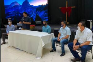 Pastores reforçam parceria no combate à covid e pedem a Marquinhos limite maior de fiéis em igrejas