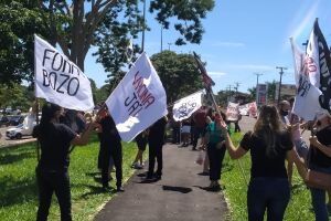 Carreata ‘Fora Bolsonaro’ acontece no centro de Campo Grande