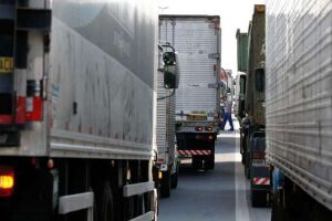 Fechado com Bolsonaro: maioria desaprova qualquer greve por parte dos caminhoneiros