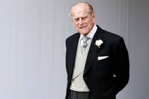 Príncipe Philip morre aos 99 anos na Inglaterra
