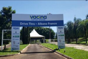 Atenção! Albano Franco será ponto de vacinação drive-thru em Campo Grande
