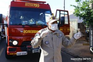 Bombeiros estão na linha de frente em contato com a população