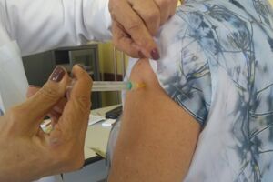 Professores com 55 anos serão vacinados neste sábado em Campo Grande