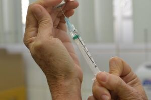 Gestantes sem comorbidades podem se vacinar contra a Influenza