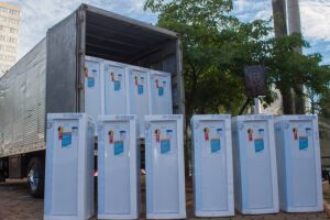 Campo Grande recebe geladeiras para ajudar na conservação de vacinas da covid
