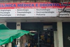 Médicos vendiam falsos atestados de comorbidade por 20 reais