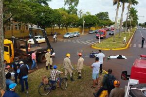 Motociclista de 21 anos é atingido por caminhão e morre em Dourados