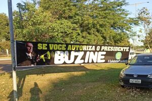Vídeo: grupos contra e a favor de Bolsonaro se xingam em manifesto em Campo Grande
