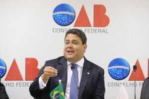 Presidente da OAB Felipe Santa Cruz