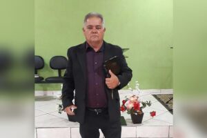 Pastor Roberto Ribeiro, conhecido no Nova Lima, morre de covid-19