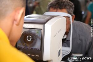 Fila por atendimento oftalmol&oacute;gico vira alvo do MPMS em Dourados