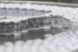 Butantan entrega 2 milhões de doses de vacina contra covid-19