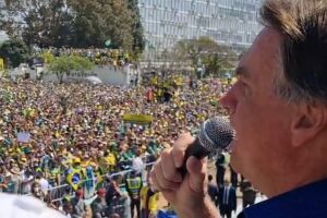Líderes do Centrão avaliam que Bolsonaro pode não disputar reeleição em 2022