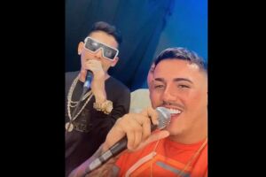 À direita, influencer Illguinner Menezes com o cantor de forró Romário de Jesus