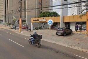 Bandidos invadem loja de utensílios e levam cofre na Avenida Afonso Pena