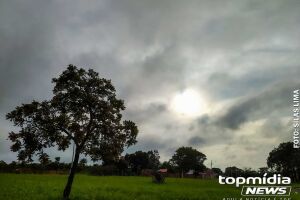 Dia amanheceu nublado, mas dia será quente em Campo Grande
