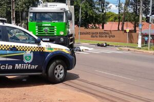 Hiury caiu da motocicleta e foi atropelado pelo caminhão