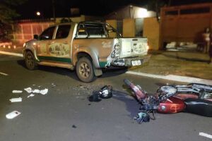 Motociclista fica ferido em acidente com caminhonete na Vila Olinda