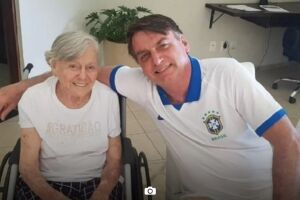 Olinda mãe do presidente Bolsonaro morreu aos 94 anos