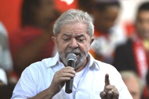 Lula se posiciona contra a guerra