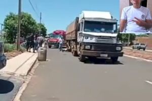 O motociclista teve parte do corpo dilacerado e morreu antes da chegada do socorro