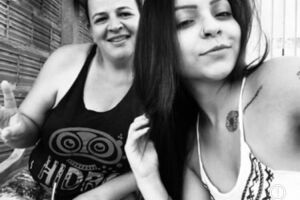 Filha suspeita de envolvimento do irmão